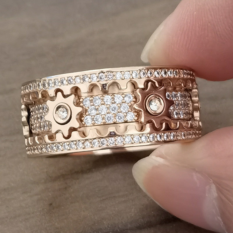 Rotating Gear Ring with 6 Moving Cogs – Stainless Steel Fidget Spinner Ring with Cubic Zirconia Stones for Focus & Stress Relief | Thomler