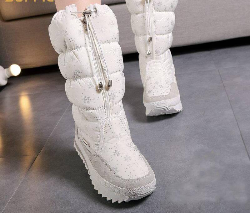 Women's Knee-High Plush-Lined Winter Boots – Lightweight Nylon Snow Boots with Side Zip, Round Toe & Low Heel for Cold Weather | Thomler