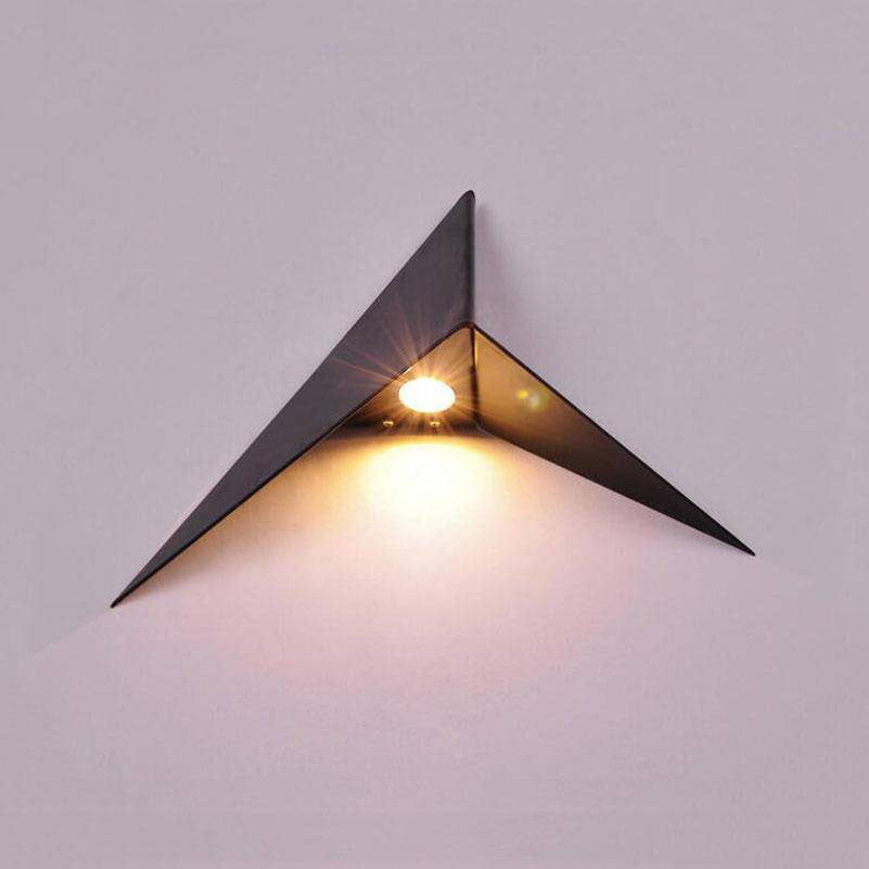 Wall Lamp Metal 25.0 cm Black LED 3W Geometric Bedroom Living Room Accent Lighting Modern Triangle Light Fixture | Thomler