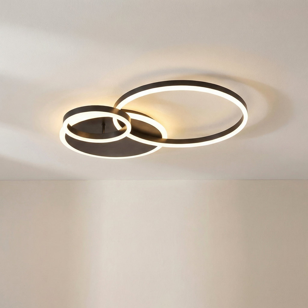 Modern Multi-Light Ceiling Pendant – Adjustable Height LED Chandelier for Dining Room, Bedroom, Reading Nook – Iron & Aluminum Fixture | Thomler