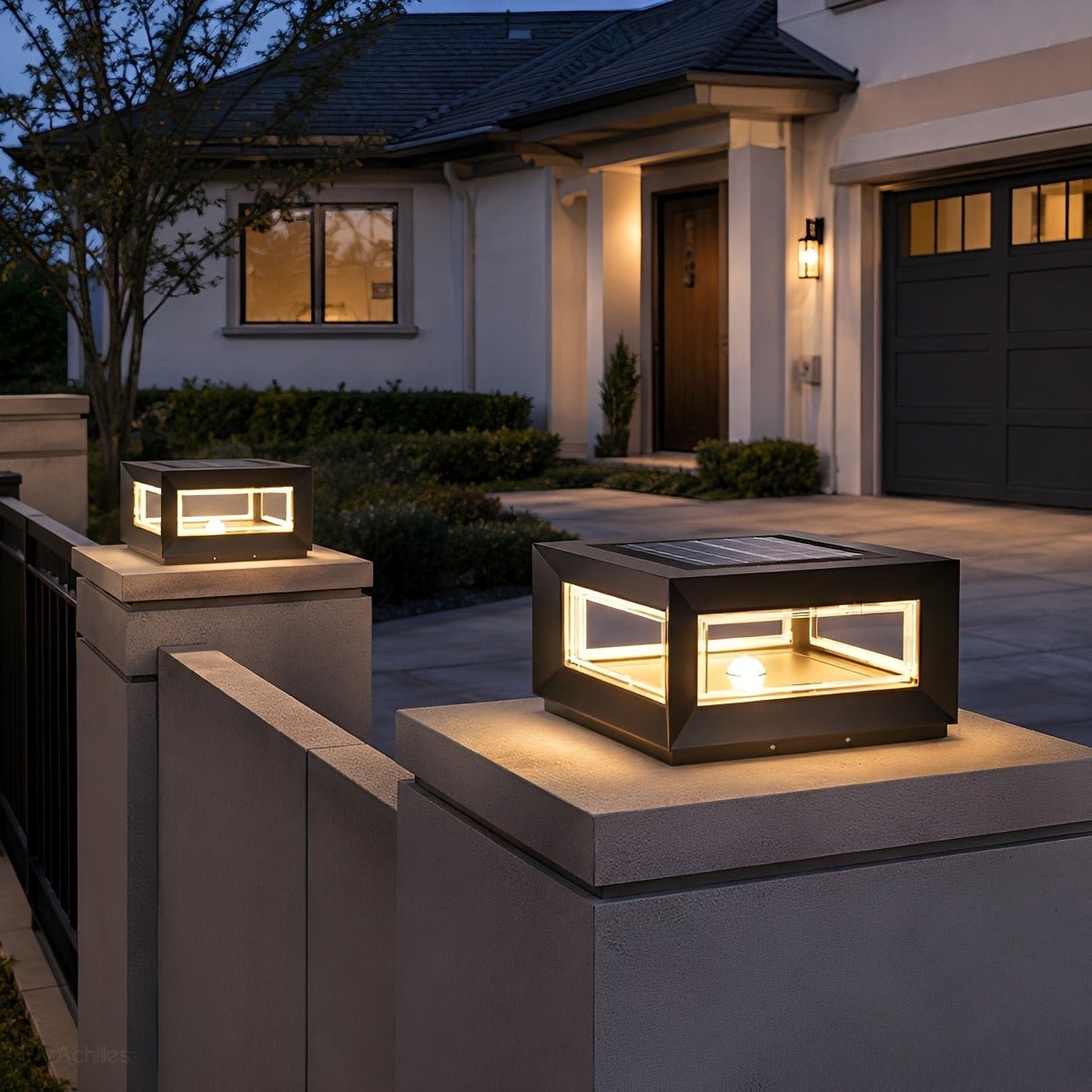 Weather-Resistant LED Column Cap Fixture for Deck Railing Pillars & Pathways – Steel Housing, Choice of Solar or Wired Installation | Thomler