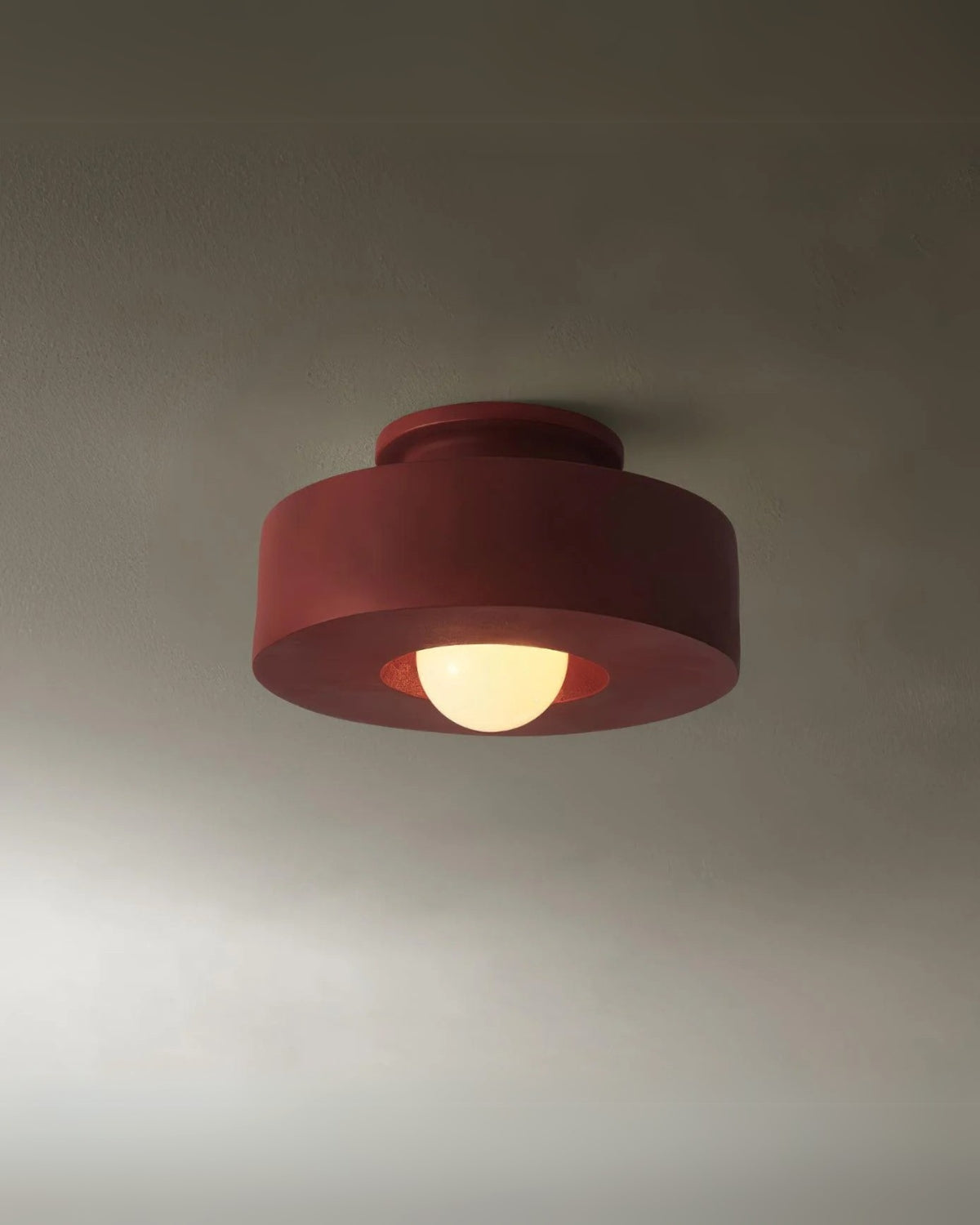 Moderne ronde plafondlamp van resin met geïntegreerde LED – minimalistische flush mount designlamp 30 cm | Sansoti