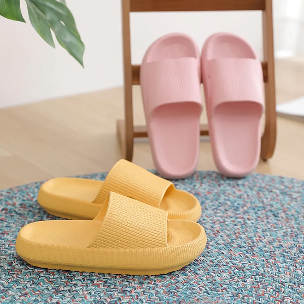 Ergonomic Cushioned Slide Sandals with Anti-Slip Tread for Indoor & Outdoor Wear | Thomler