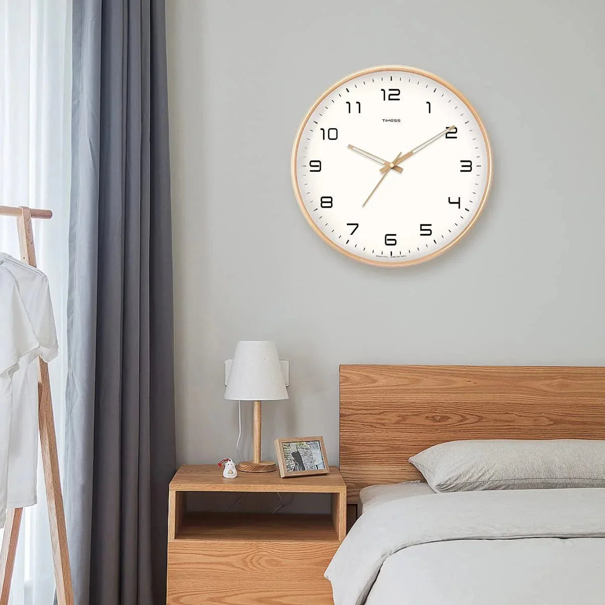 Natural Wood Round Analog Wall Clock – Silent Sweep Movement – Modern Minimalist Timepiece for Living Room, Bedroom, Kitchen, Office – 10 | Thomler