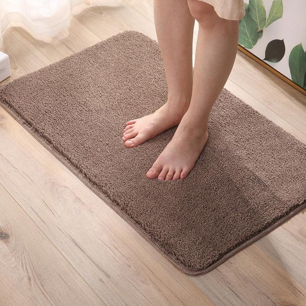 Plush Microfiber Bathroom Mat Non-Slip Fast-Dry Water Absorbent Rug for Shower Tub Kids Pets 8 Colors 5 Sizes Machine Washable | Thomler