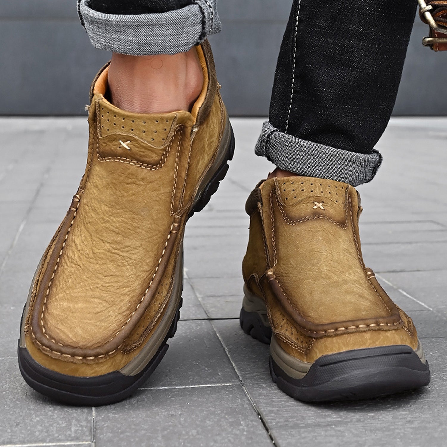 Leather High-Top Ankle Boot Orthopedic Arch Support Walking Sneakers for Men & Women | Posture Correcting Slip-On Athletic Footwear | Thomler