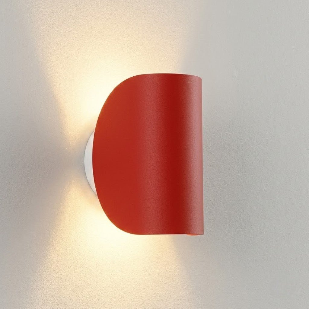 Dual-Beam Adjustable LED Wall Light – Aluminum Up-Down Sconce for Hallways & Bedrooms – Rotatable Accent Fixture for Modern Interiors | Thomler