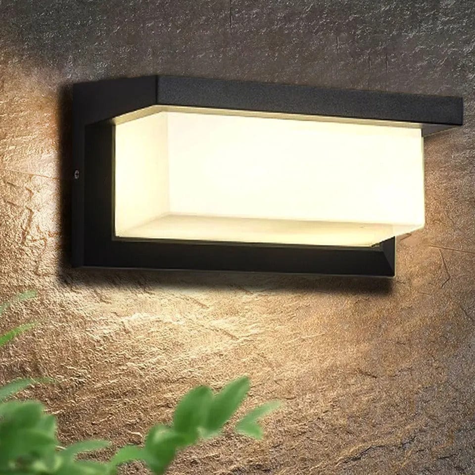 Motion-Sensing Outdoor LED Sconce – Waterproof Security Porch & Patio Fixture – Automatic On/Off, Radar Detection, Modern Matte Black | Thomler
