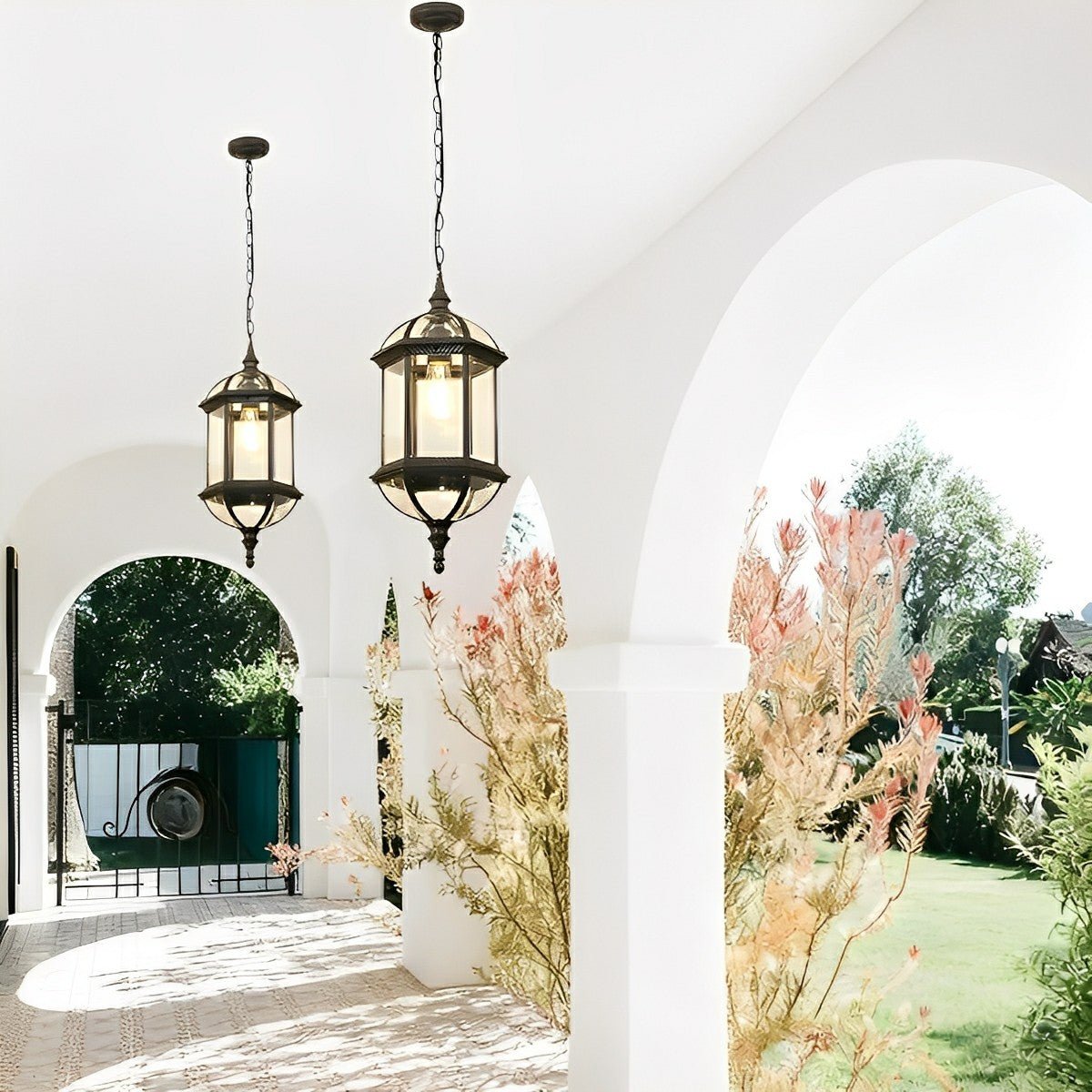 Old-World Cylinder LED Hanging Fixture for Patios, Porches & Outdoor Spaces – Die-Cast Aluminum | Thomler