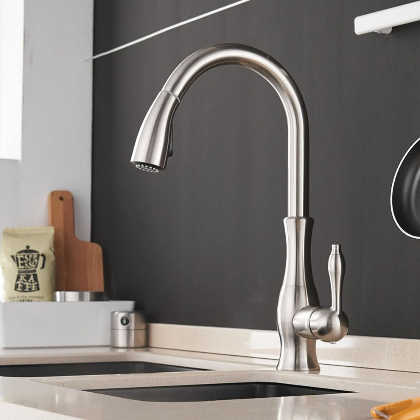 Pull-Down Kitchen Faucet with Spray Head | Single Handle Sink Faucet | Stainless Steel Spout | Pull-Out Sprayer for Farmhouse & Modern | Thomler