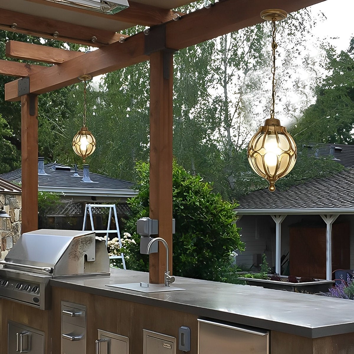 Weather-Resistant Sphere Pendant with Metal Housing for Patio & Porch – E27 Socket | Thomler