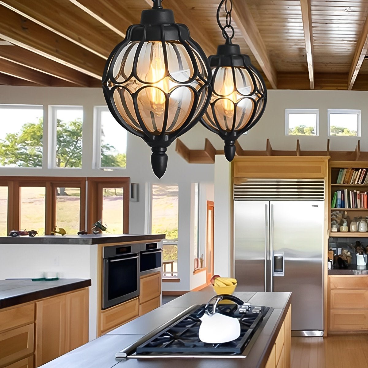 Weather-Resistant Sphere Pendant with Metal Housing for Patio & Porch – E27 Socket | Thomler