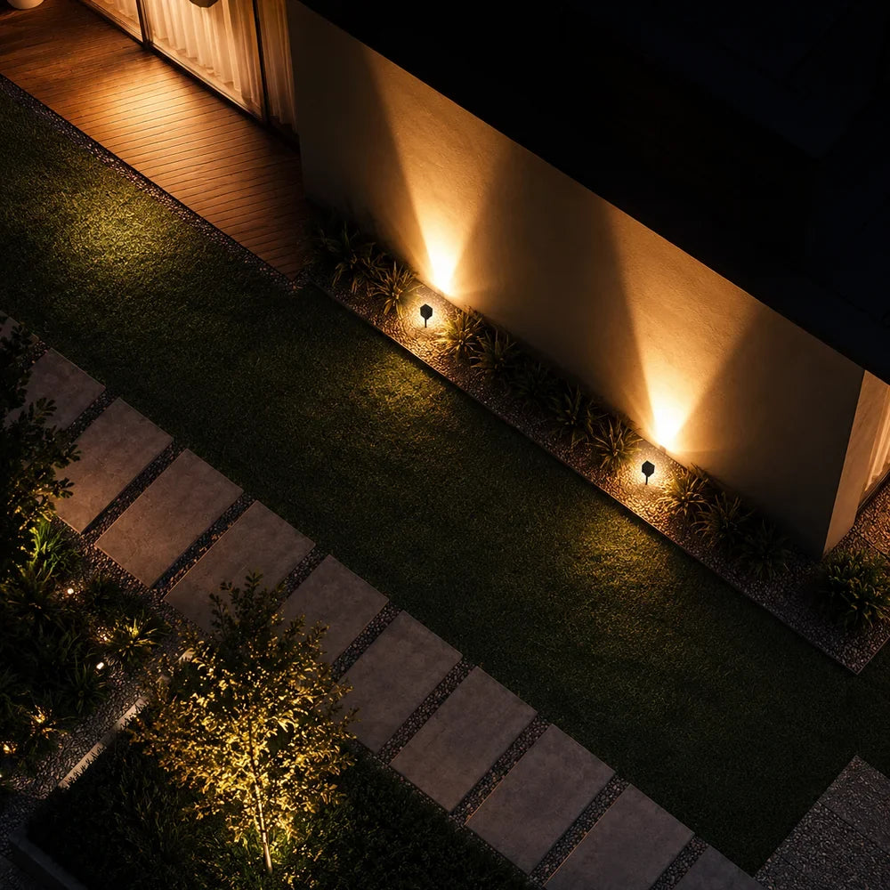 Outdoor Solar Garden Spotlight with Adjustable Beam – Rechargeable Stake Light for Yard, Walkway & Patio Lighting | Thomler
