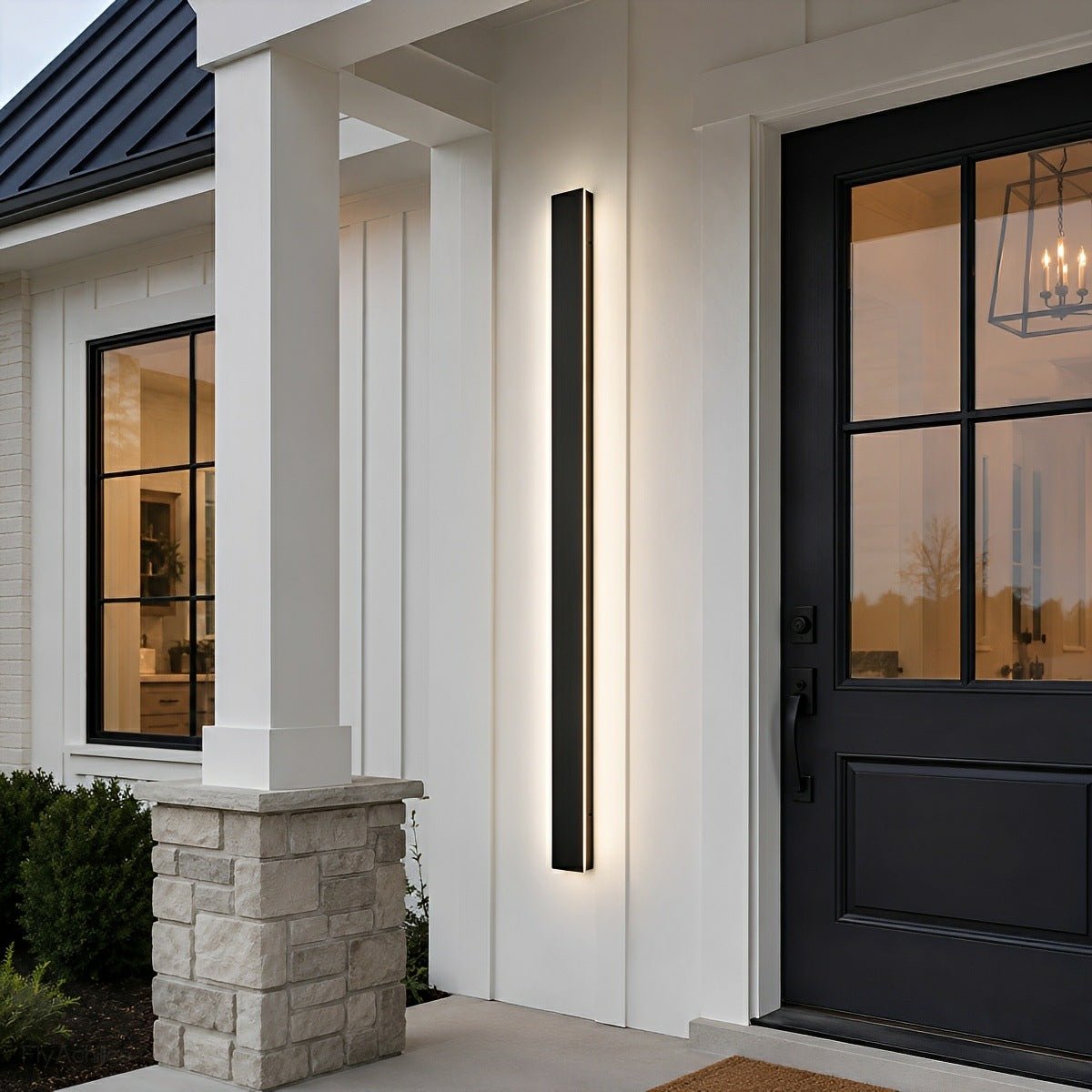 Linear Aluminum Exterior Sconce 485lm IP65 Rated for Entryway Deck Pathway Facade in Black | Thomler