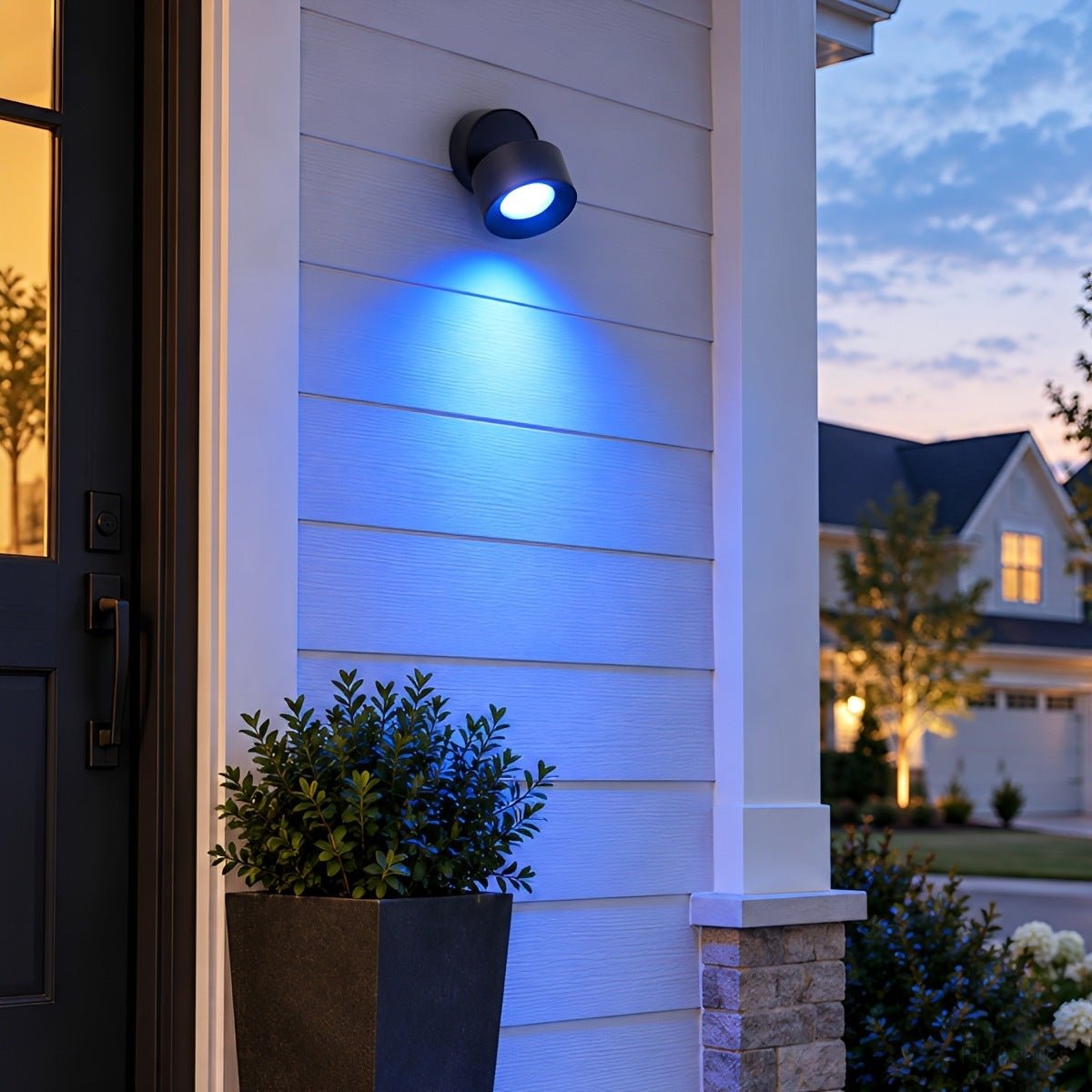 Articulating LED Porch Sconce – Weather-Resistant Aluminum Fixture for Entryways & Patios | Thomler