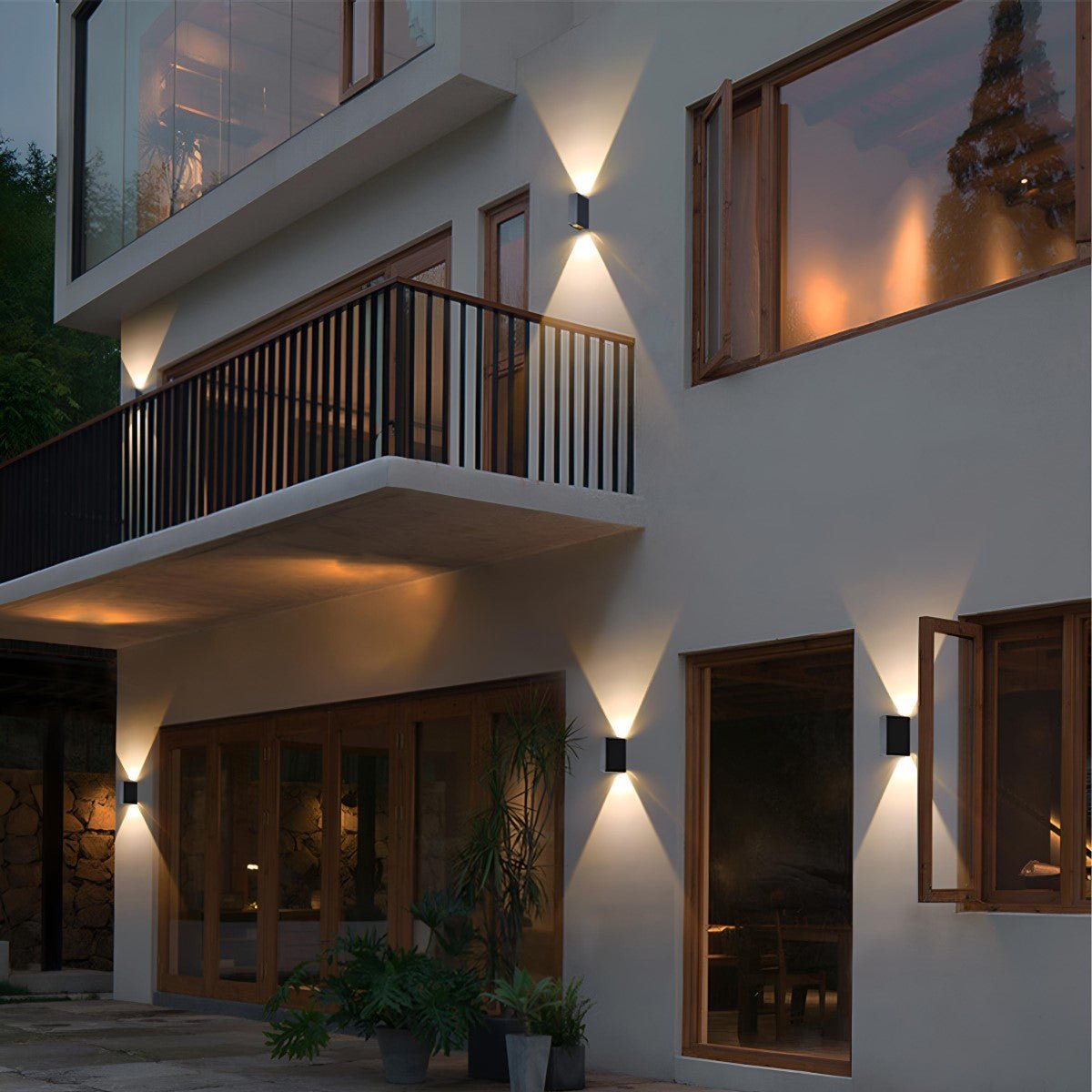 Wall Light Aluminium 2×5W Black Outdoor Facade Up Down LED Waterproof Entrance Lamp | Thomler
