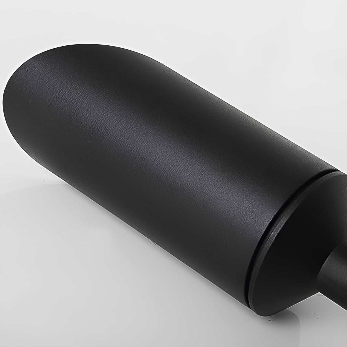 Weather-Resistant LED Outdoor Spotlight for Landscaping, Pathways & Driveways – Available in Solar or Wired | Thomler