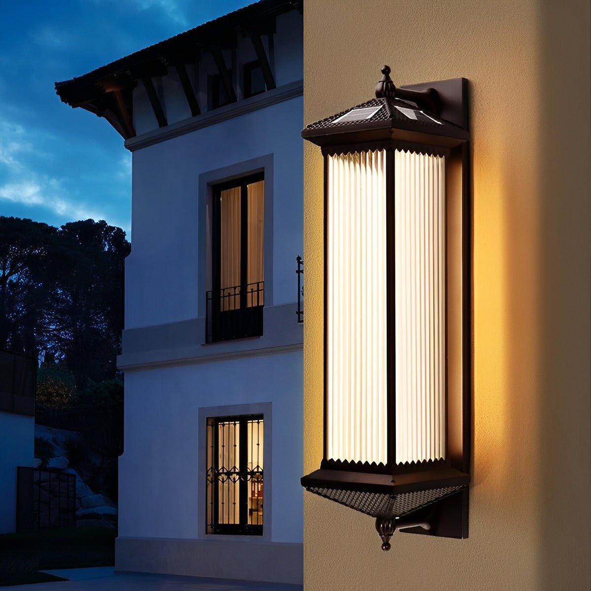 Wall Light Cast Aluminium 58.0 cm Coffee Brown Solar Garden Facade Lantern Waterproof Outdoor Veranda Entrance Lighting | Thomler