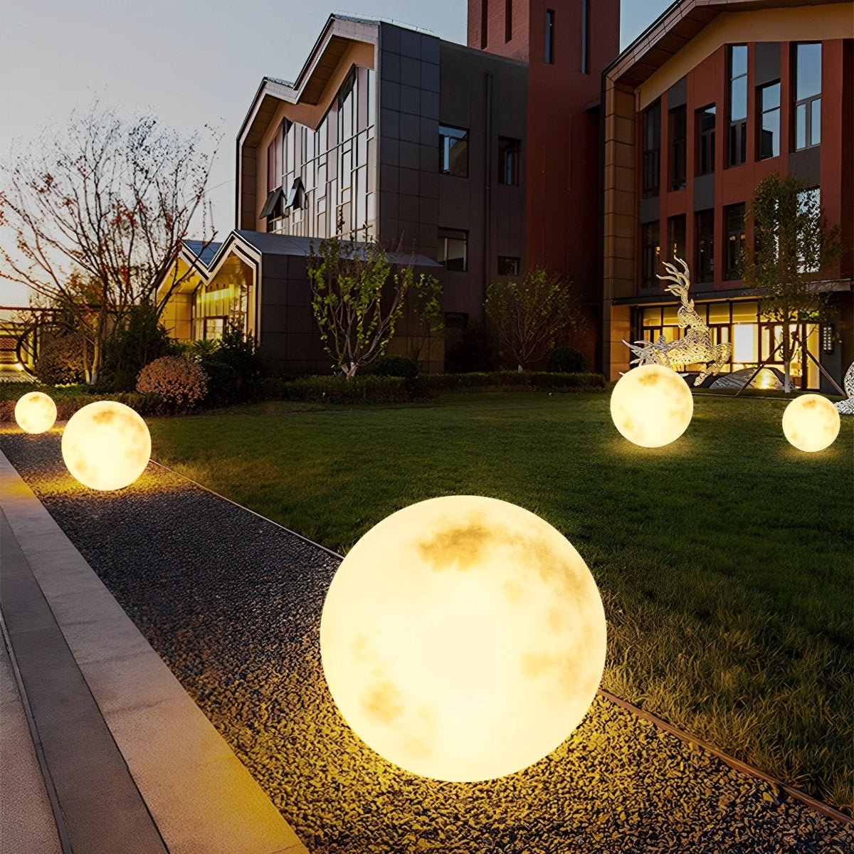 Outdoor Landscape Ball Light Resin 11.8 in Warm White Solar Garden Patio Lawn Decorative Lighting | Thomler