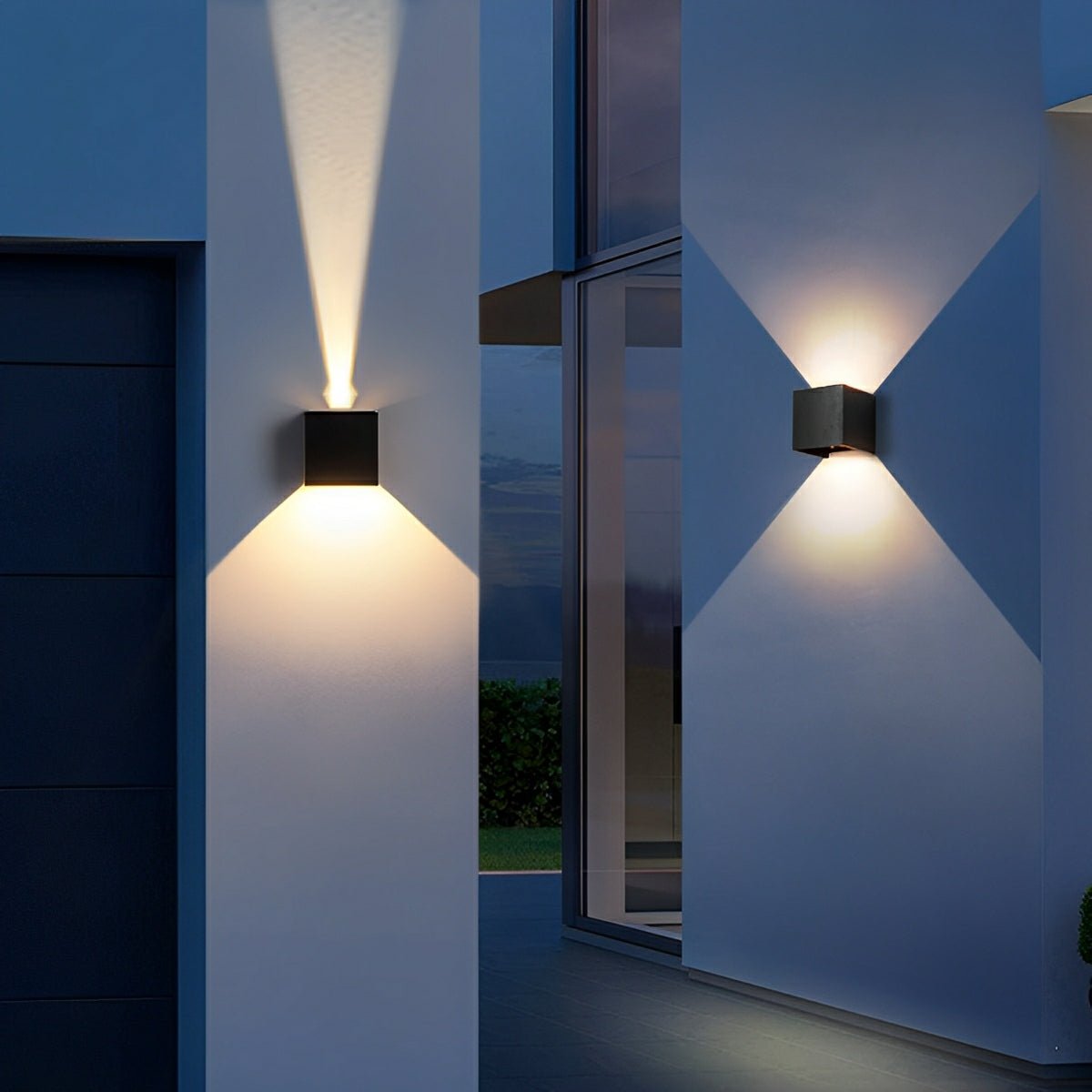 Wall Light Cast Aluminium 12W IP65 Outdoor Facade Patio Up Down Sconce Warm White Waterproof Garden Lighting | Thomler