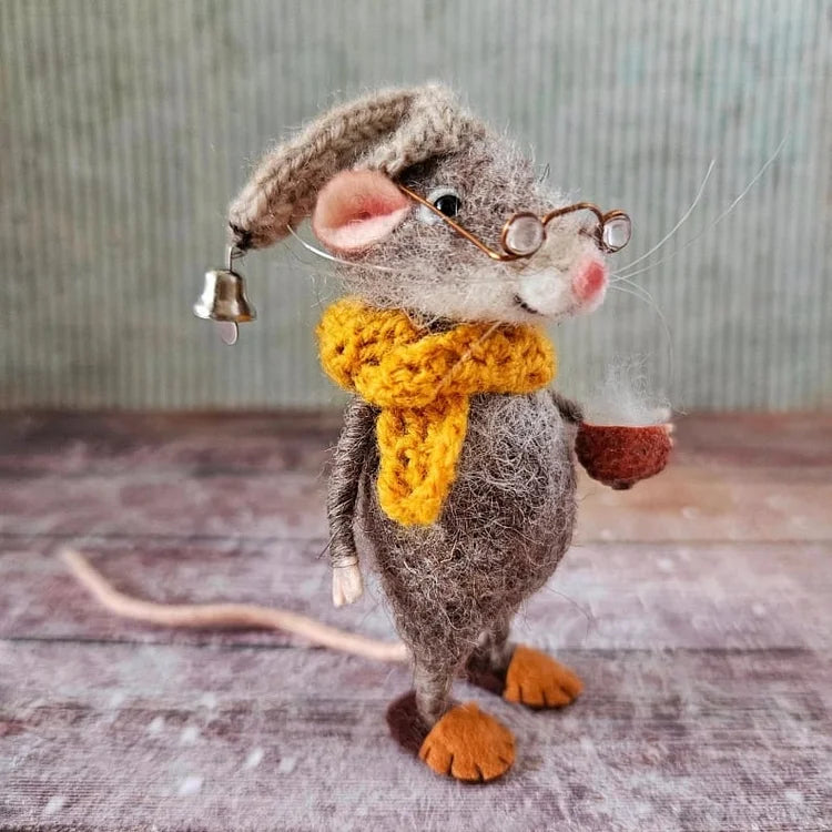 Felted Wool Mouse Figurine – Handmade Artisan Ornament for Christmas Tree, Holiday Mantel Display & Year-Round Shelf Decor | Thomler
