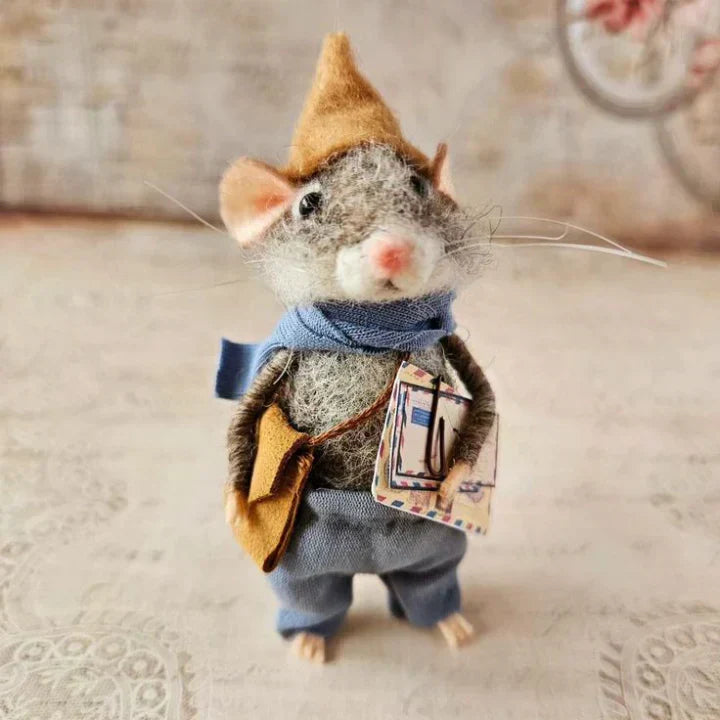 Felted Wool Mouse Figurine – Handmade Artisan Ornament for Christmas Tree, Holiday Mantel Display & Year-Round Shelf Decor | Thomler