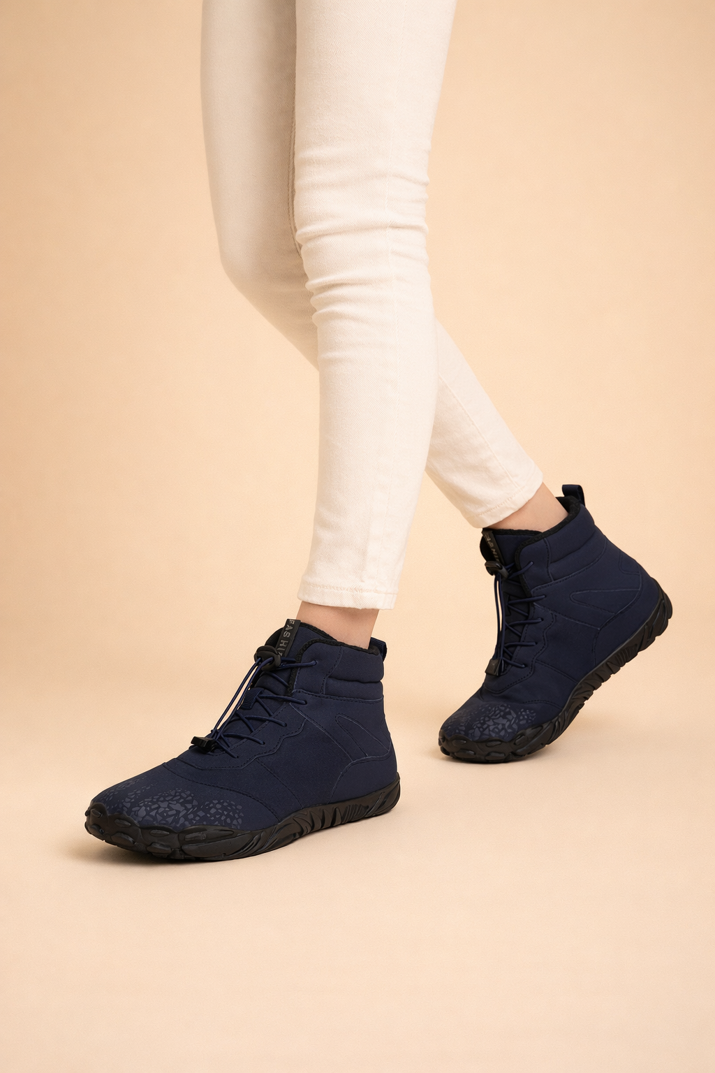 Women's Waterproof Minimalist Winter Boots – Zero-Drop Flexible Sole for Unrestricted Toe Movement & Outdoor Traction | Thomler