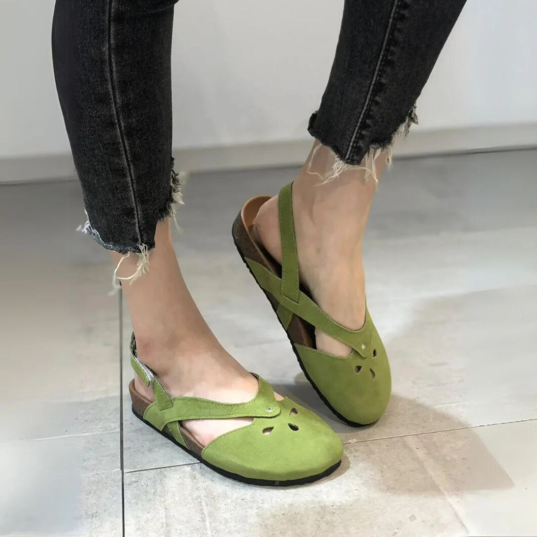 Arch-Support Closed-Toe Slingback Sandals for Women – Adjustable Cross-Strap Summer Footwear with Contoured Footbed for All-Day Wear | Thomler